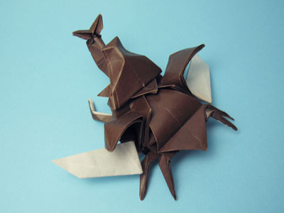 折り紙作品：カブトムシ